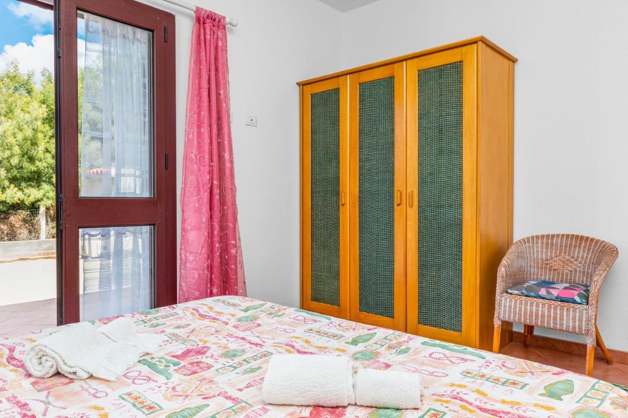 Gli Ulivi Palau - Lu Maccioni Villa Eksteriør bilde